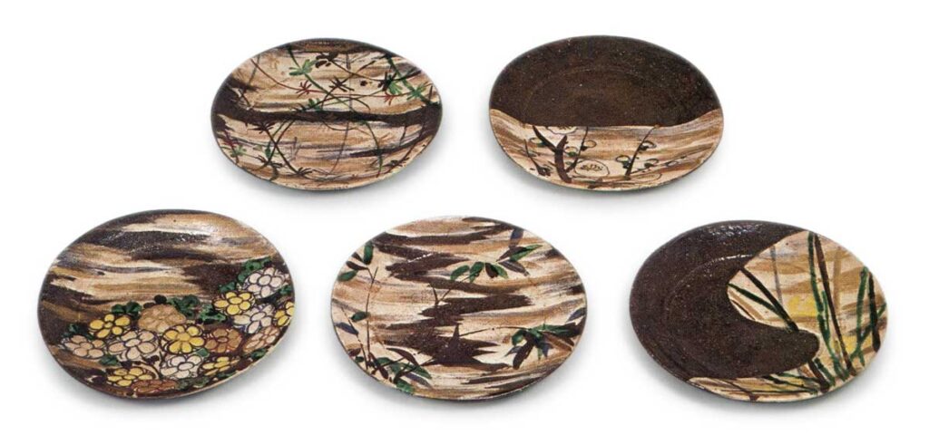 彩绘变色陶器皿