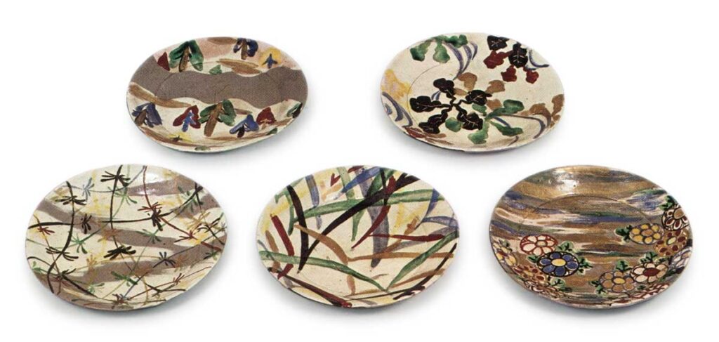 彩绘变色陶器皿