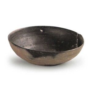 Black pottery: bowls.