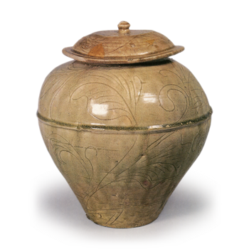 Seto, vase with design of painted flowers in ash glaze