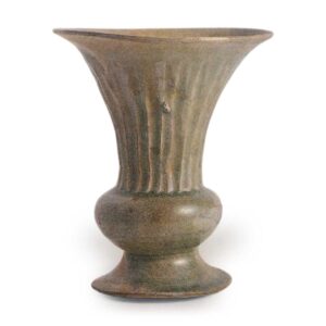 Seto ware: Vase with ash glaze
