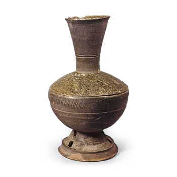 Sue ware, long-necked vase with stand