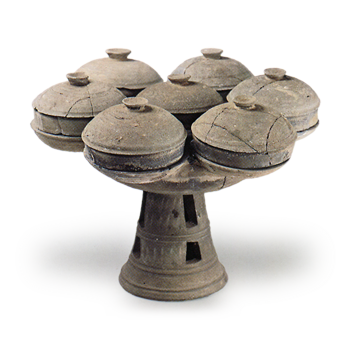 Sue ware, seven rows of cups with stand