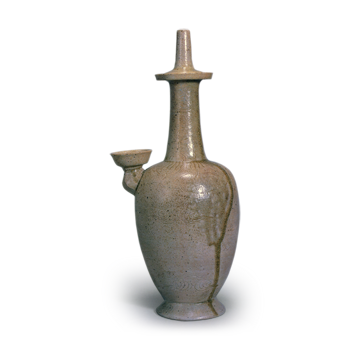 Kaiyu ware: vase with floral motifs.