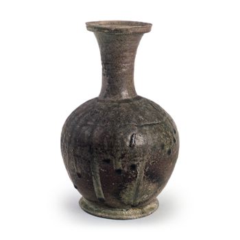 Kaiyu ware: Long-necked vase,