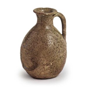 Kaiyu ware: Handled vase with.