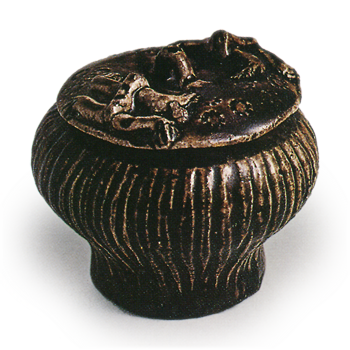 Seto ware: Iron glaze with chijo pattern, Goko