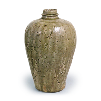 Seto ware: vase with stamped ornament, ash glaze.