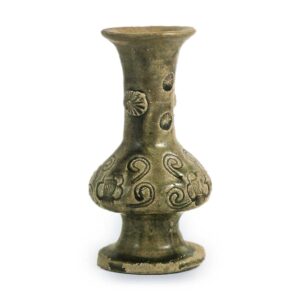 Seto ware: flower vase with stamped ornament, ash glaze.