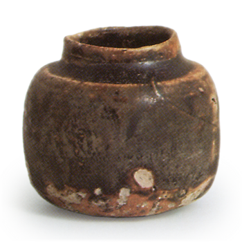Seto ware: small jar, iron glaze.