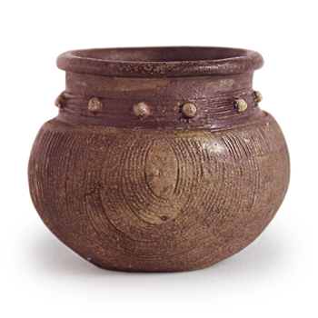 Seto ware: tea caddy with raised dots around neck,