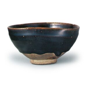 Seto ware: tea bowl of temmoku form, iron glaze.