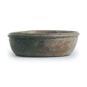 Seto ware: bowl with stamped ornament, ash glaze.