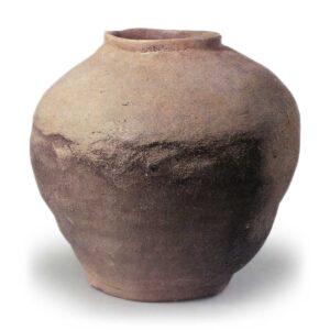 Tokoname ware: short-neck jar.