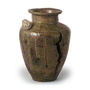 Tokoname ware: jar with three horizontal grooves.