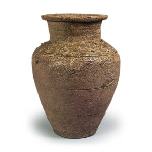 Tokoname ware: jar with three horizontal grooves.