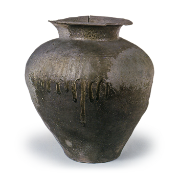 Tokoname ware: jar.
