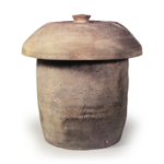 Atsumi ware: covered jar for containing sutra case.