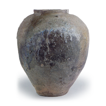 Atsumi ware: short-neck jar.