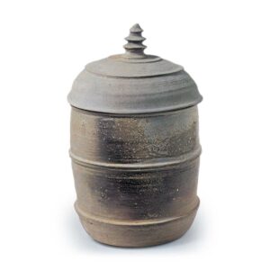 Atsumi ware: covered jar for containing sutra case.