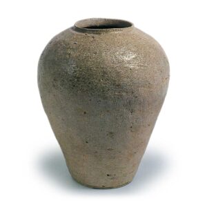 Sanage ware: short-neck jar.