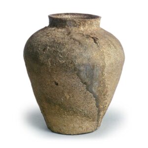 Sanage ware: short-neck jar.