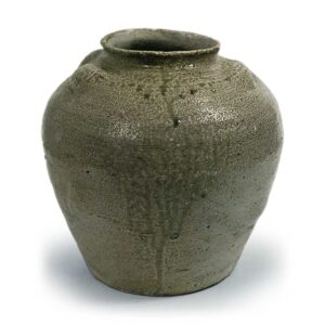 Sanage ware: short-neck jar.