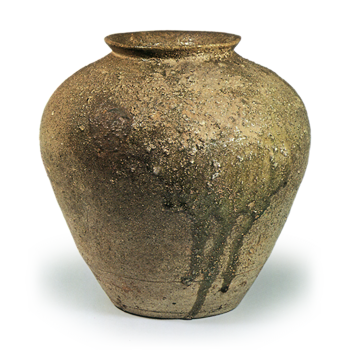 Sanage ware: short-neck jar.