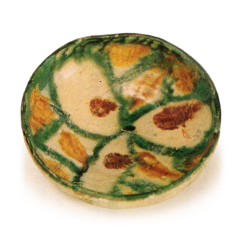 Persian three-color wares