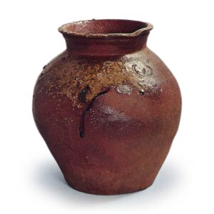 Echizen ware: beaked jar.