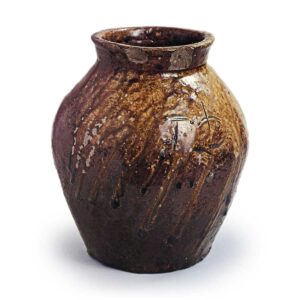 Echizen ware: jar.