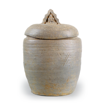 Suzu ware: covered jar for containing sutra case.