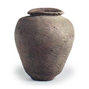 Suzu ware: jar with beaten surface.