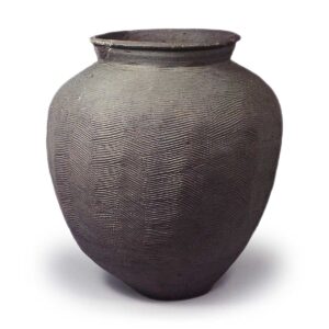 Suzu ware: jar with beaten surface.