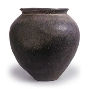 Suzu ware: jar.