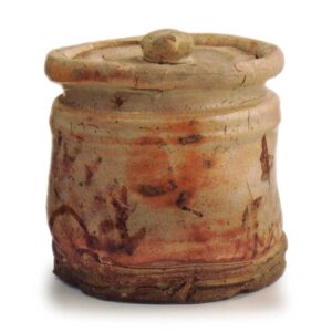 Shino notch-shaped water jar