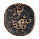 Gray Shino shallow bowl with flower-and-bird design