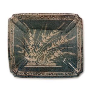 Gray Shino rectangular dish with grass design