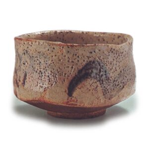 Shino tea bowl with tortoise-shell and mountain path design, known as "Kamenowo"