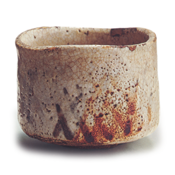 Shino tea bowl with bridge design and geometric pattern known as higaki, known as "Ushiwaka"