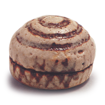 Shino incense caddy in hōshu (sacred jewel) shape