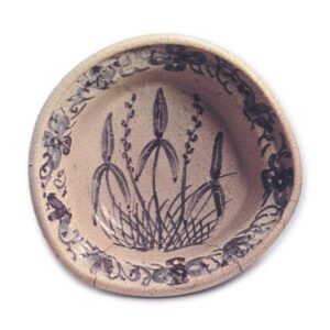 Shiro bowl with water-plantan design