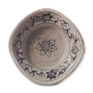 Shino bowl with scrolling grass design