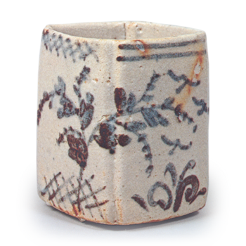 Shino mukōzuke bowl with flowering grass design