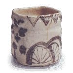 Shino muközuke bowl with katawa-guruma (wheels in stream) design