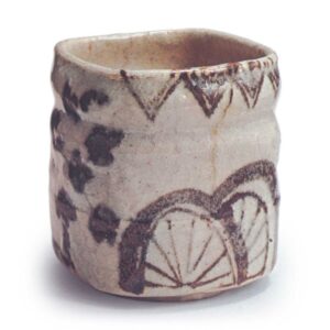 Shino muközuke bowl with katawa-guruma (wheels in stream) design