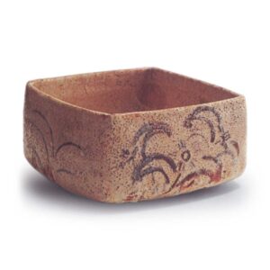 Shino mukōzuke bowl with autumn grass design