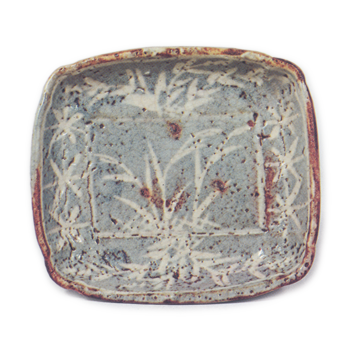 Gray Shino mukozuke dish with reed design