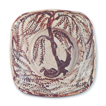 Shino mukozuke dish with willow design