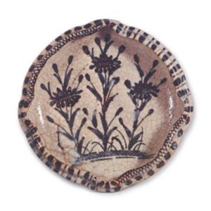 Shino mukozuke dish with wild chrysanthemum design